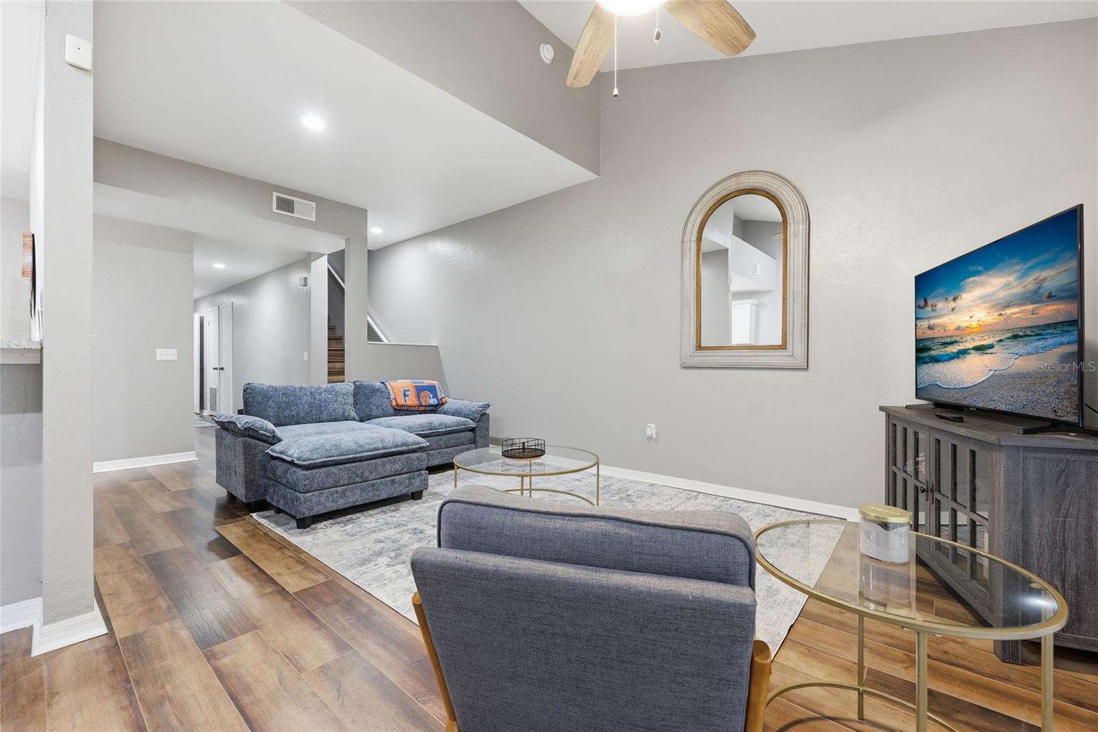 Image 7 of 31 For 4700 Archer Road 130