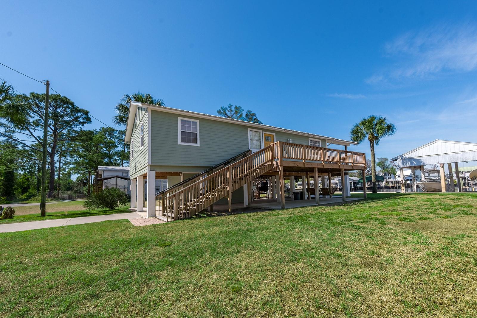 Image 3 of 50 For 364 256th Avenue