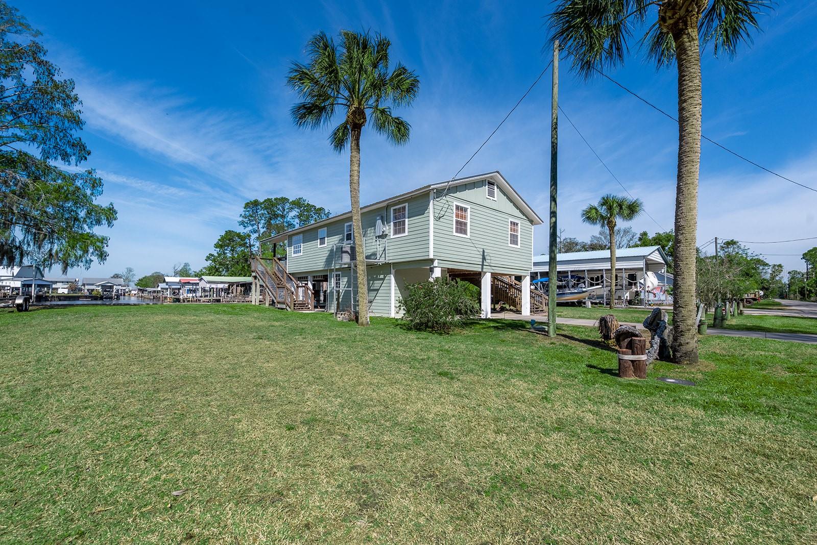 Image 5 of 50 For 364 256th Avenue