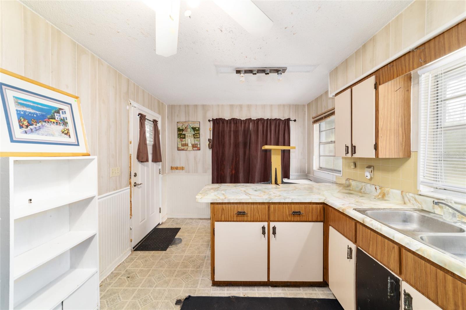 Image 55 of 67 For 1741 42nd Place