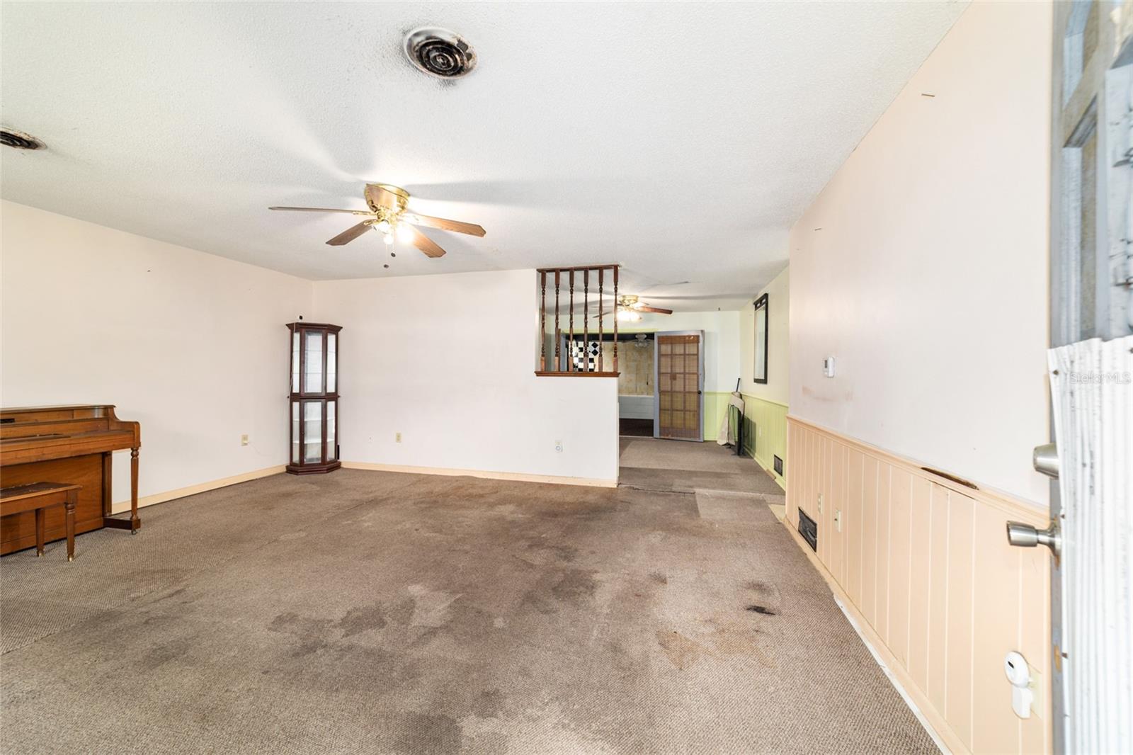 Image 6 of 67 For 1741 42nd Place