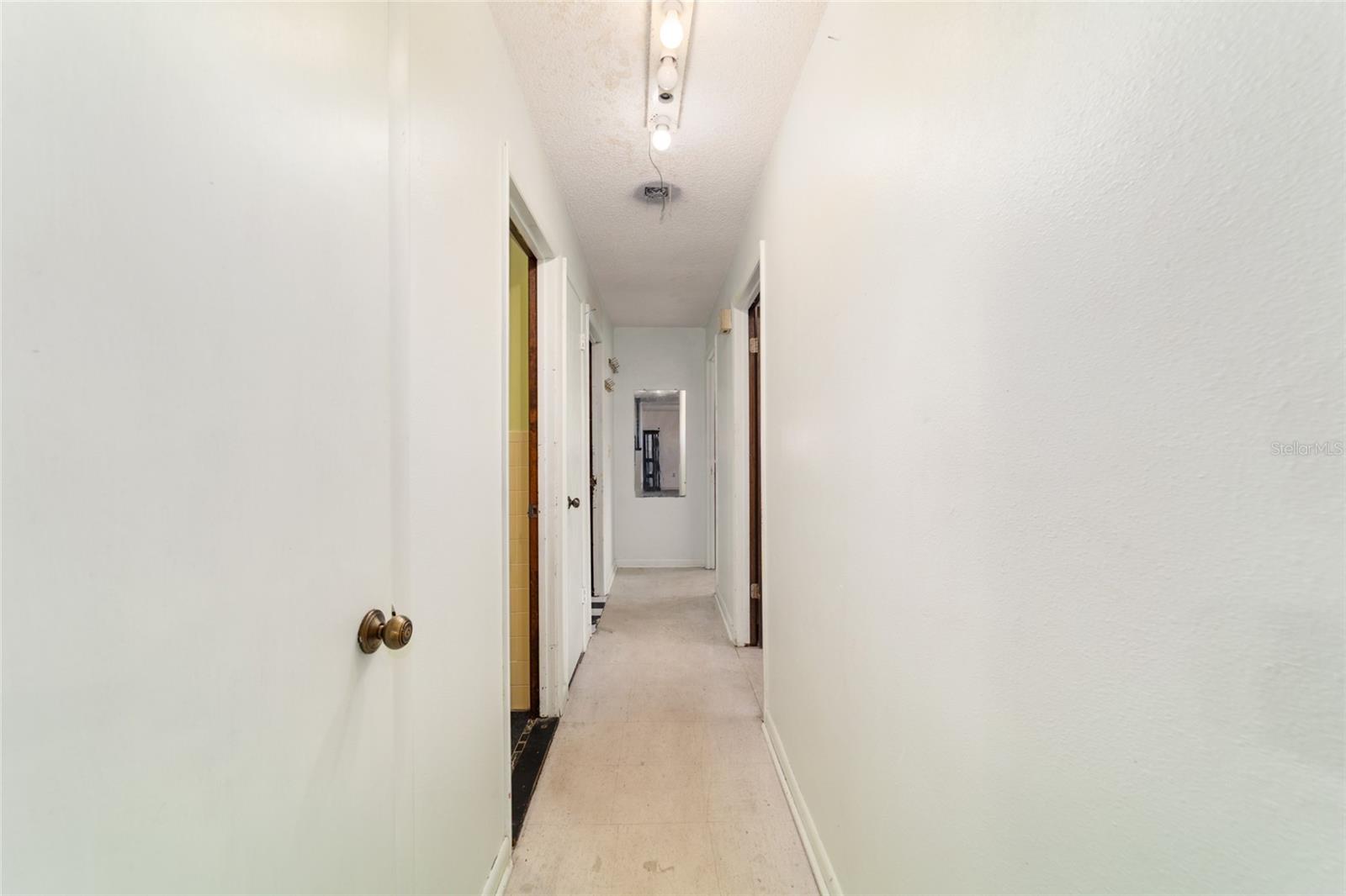 Image 8 of 67 For 1741 42nd Place