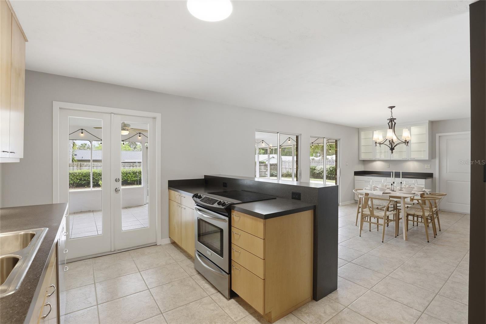 Image 15 of 46 For 3311 27th Avenue