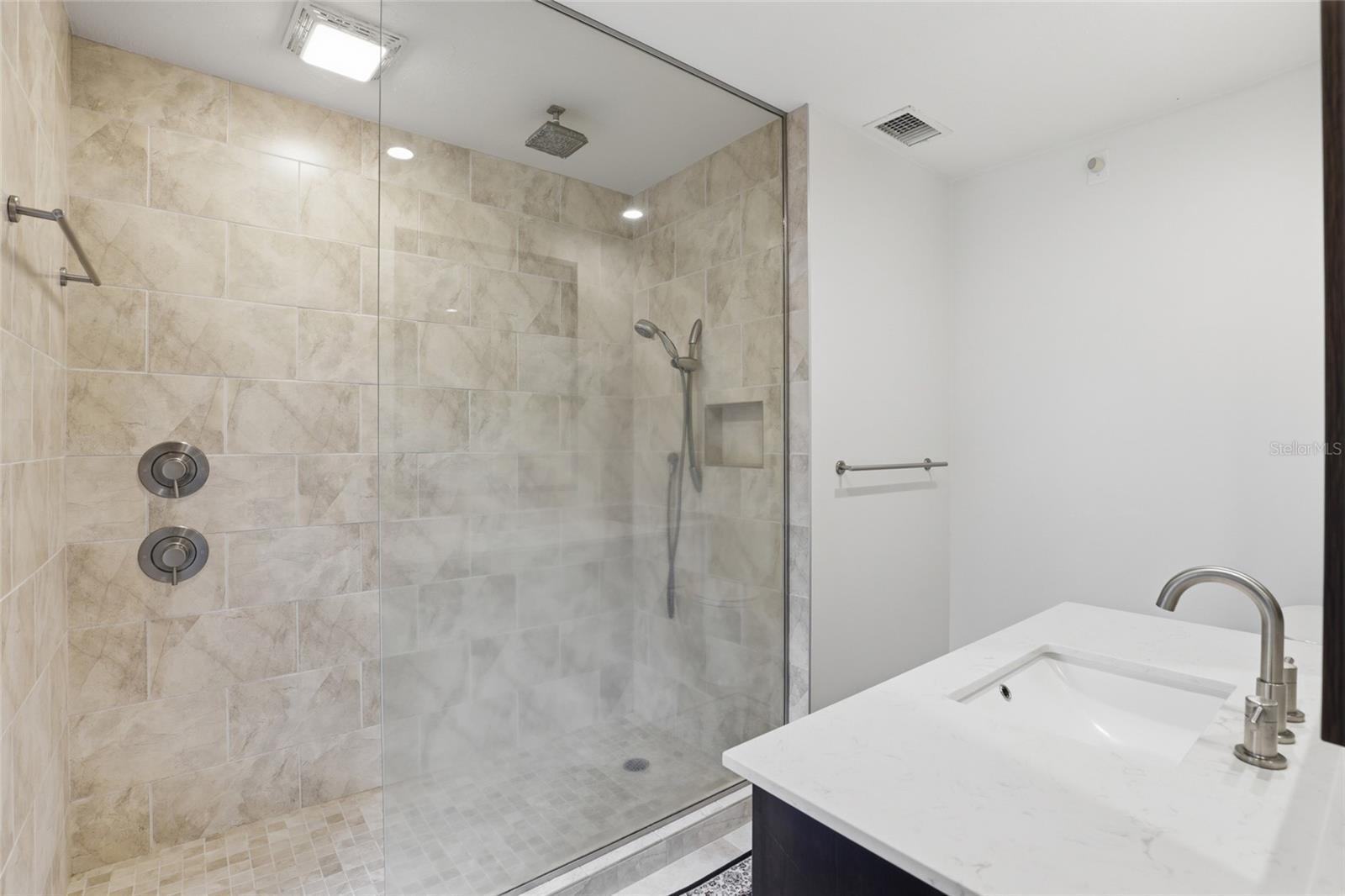 Image 25 of 46 For 3311 27th Avenue