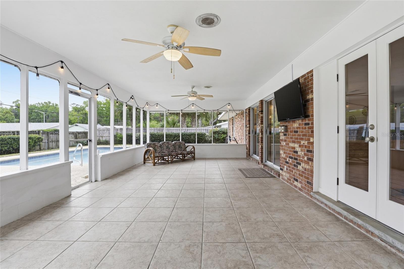 Image 27 of 46 For 3311 27th Avenue