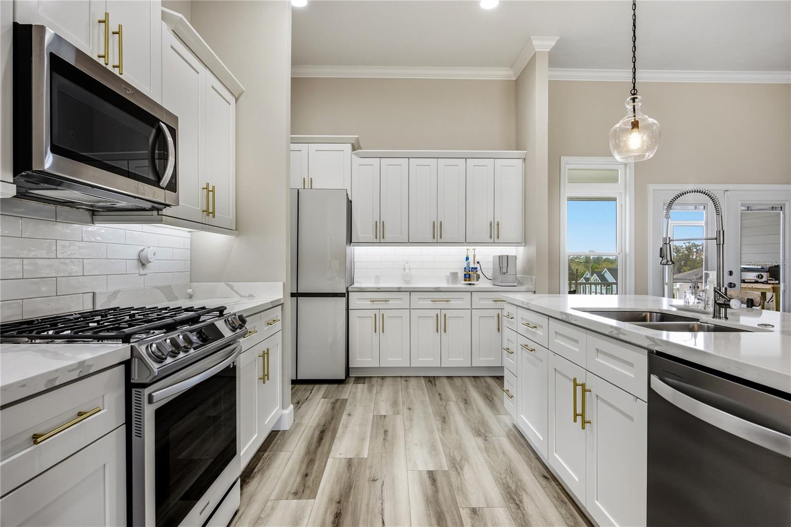 Image 16 of 44 For 11983 15th Road