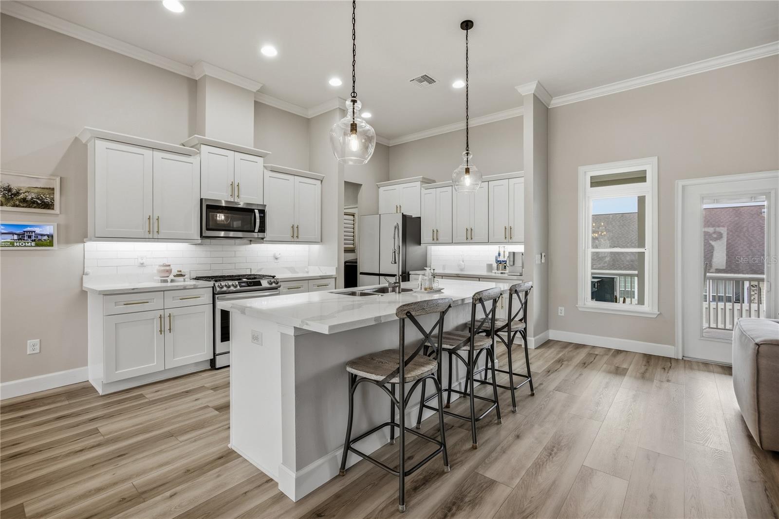 Image 17 of 44 For 11983 15th Road