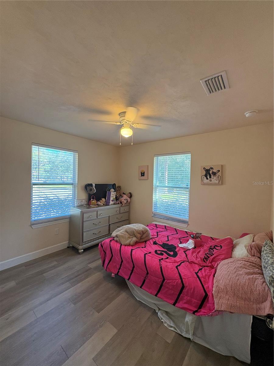 Image 7 of 10 For 13002 174th Street