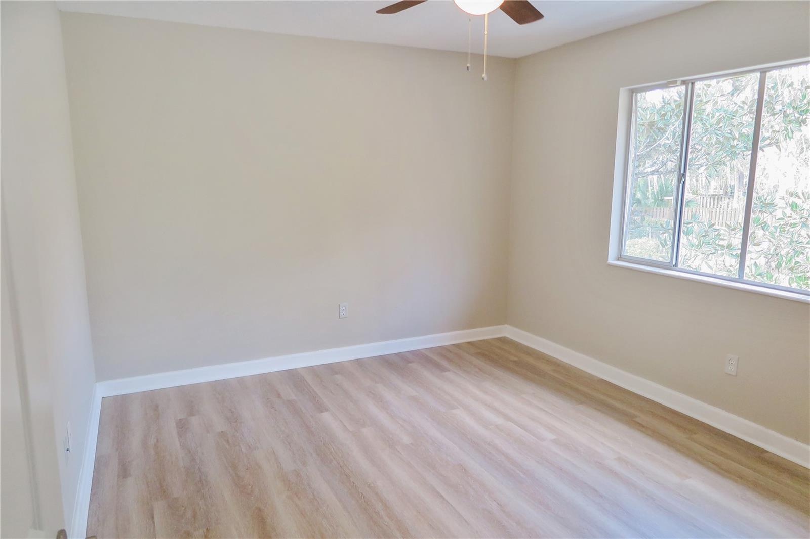 Image 15 of 16 For 507 39th Drive 210