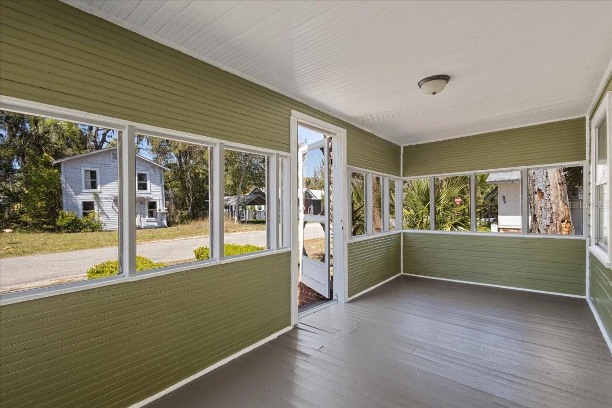 Image 6 of 38 For 102 138th Street