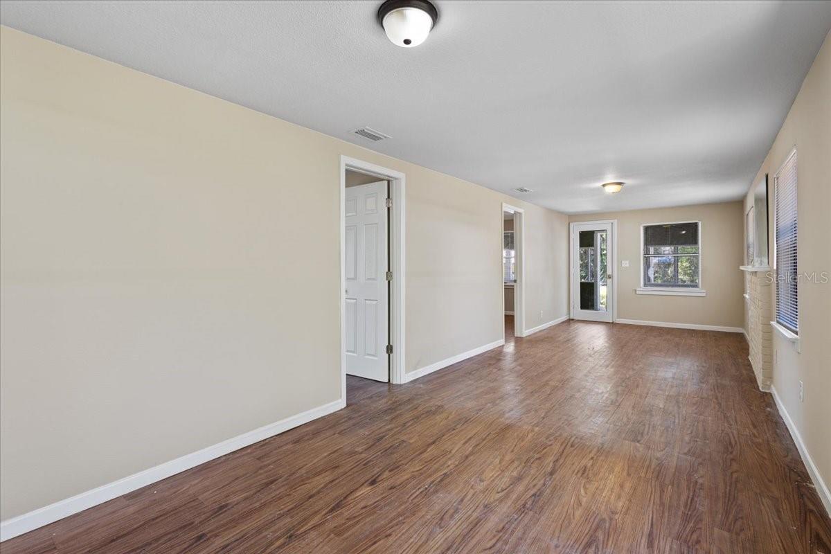 Image 8 of 38 For 102 138th Street