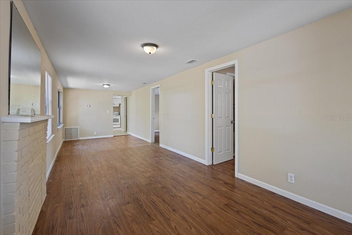 Image 9 of 38 For 102 138th Street