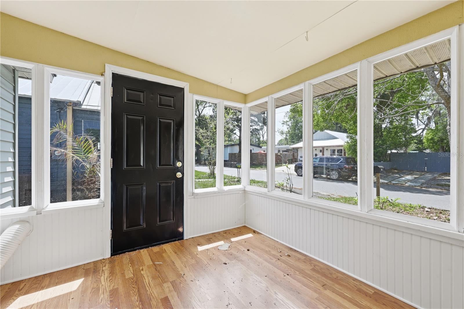 Image 3 of 28 For 111 Palmer Street