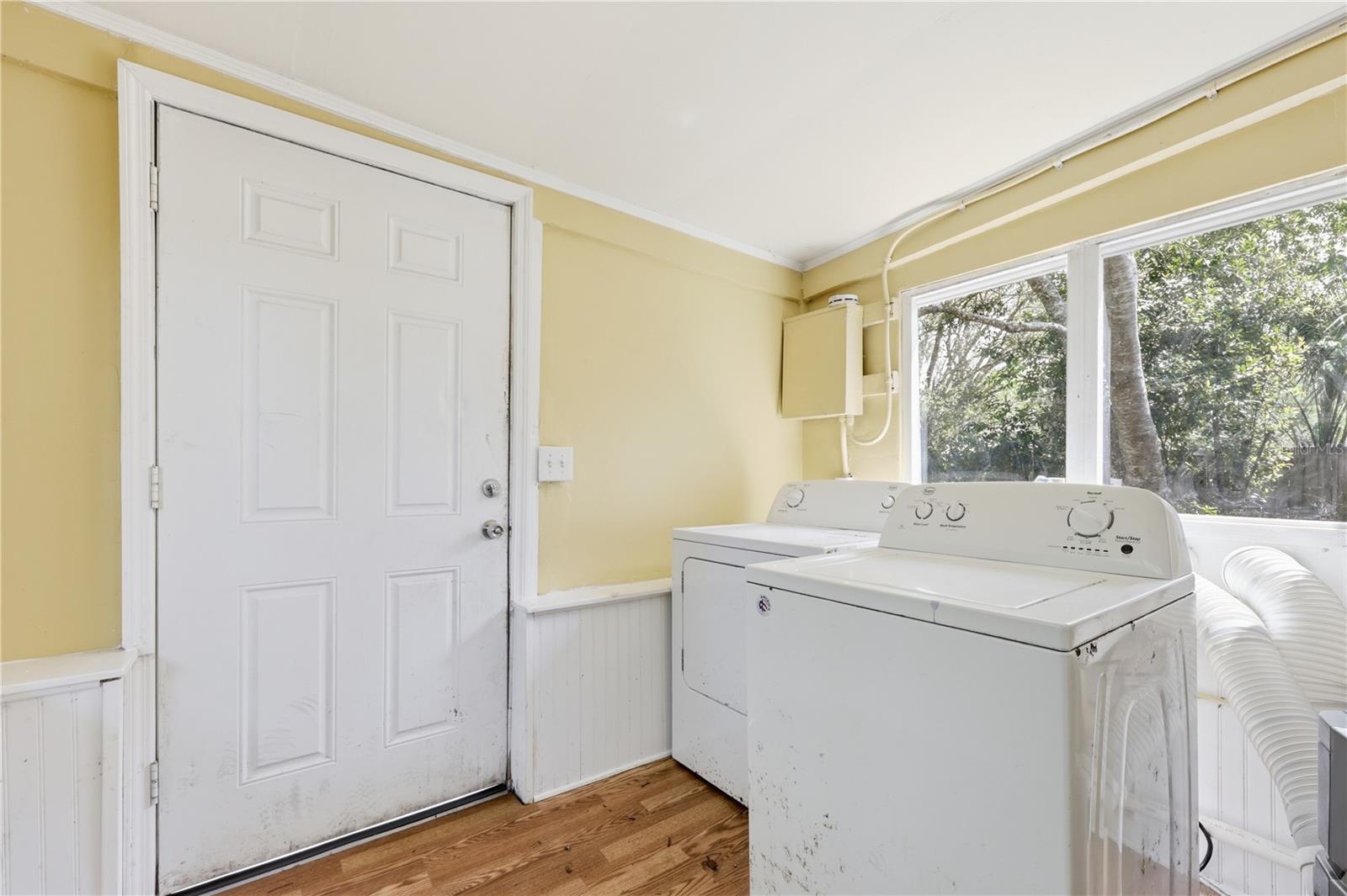 Image 9 of 28 For 111 Palmer Street