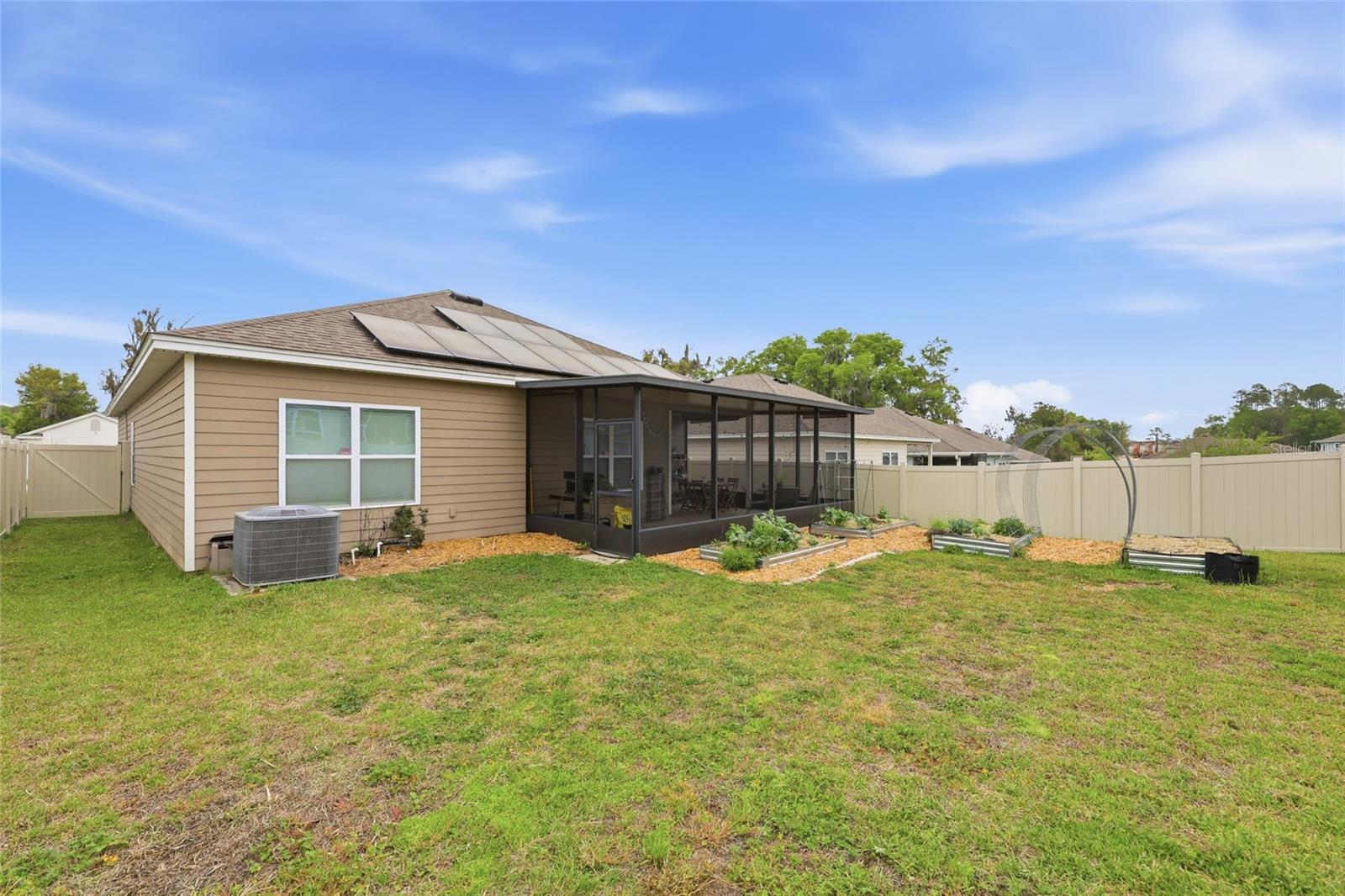 Image 10 of 34 For 8261 60th Avenue