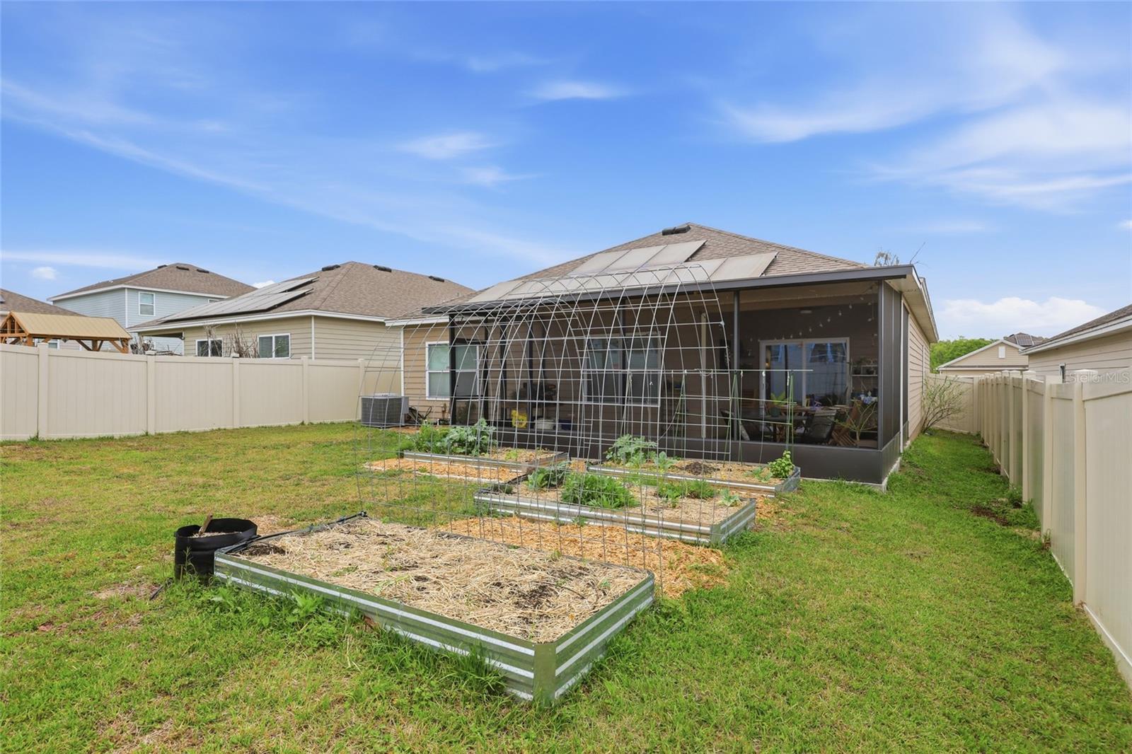 Image 11 of 34 For 8261 60th Avenue