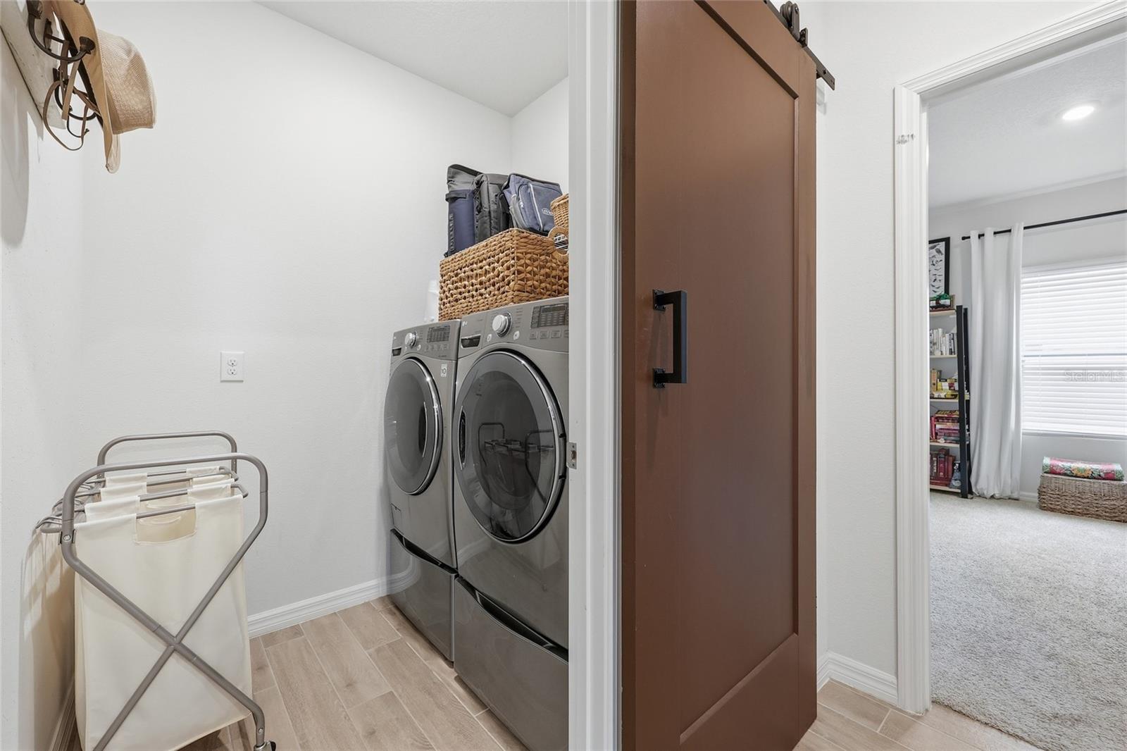 Image 17 of 34 For 8261 60th Avenue