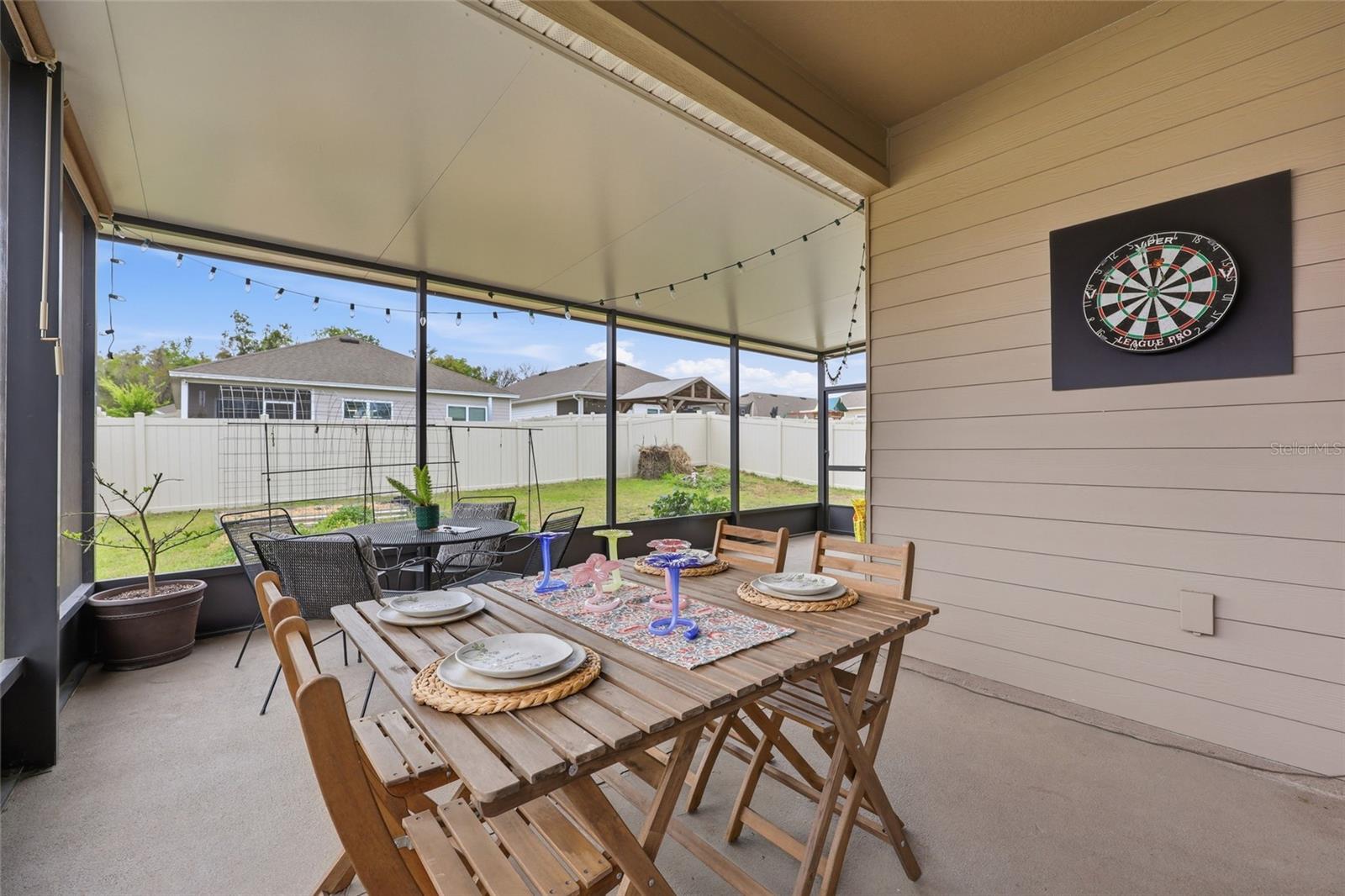 Image 8 of 34 For 8261 60th Avenue