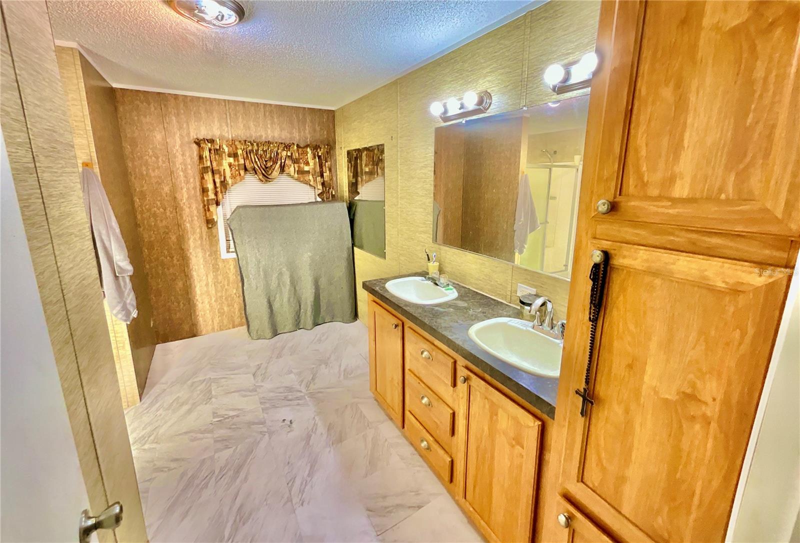 Image 13 of 36 For 1837 State Road 20