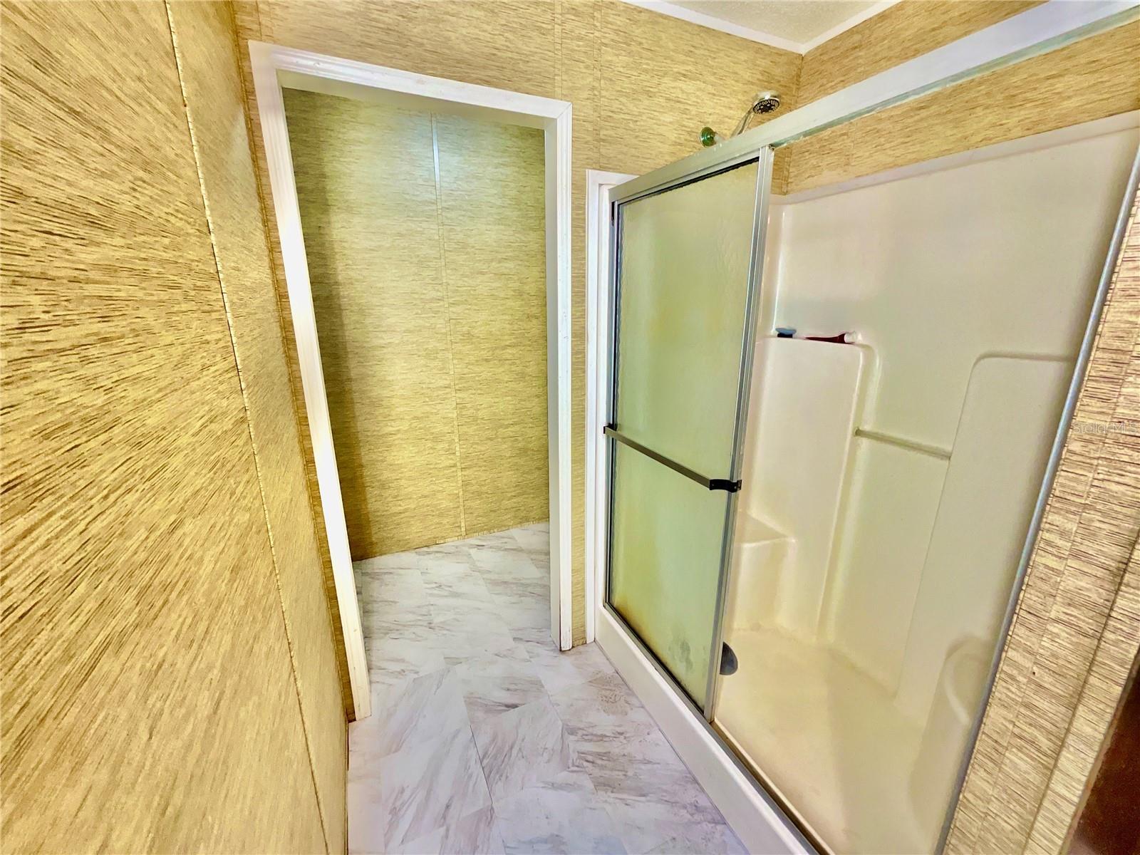 Image 15 of 36 For 1837 State Road 20