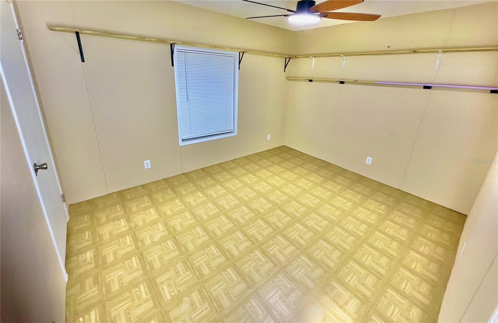 Image 18 of 36 For 1837 State Road 20