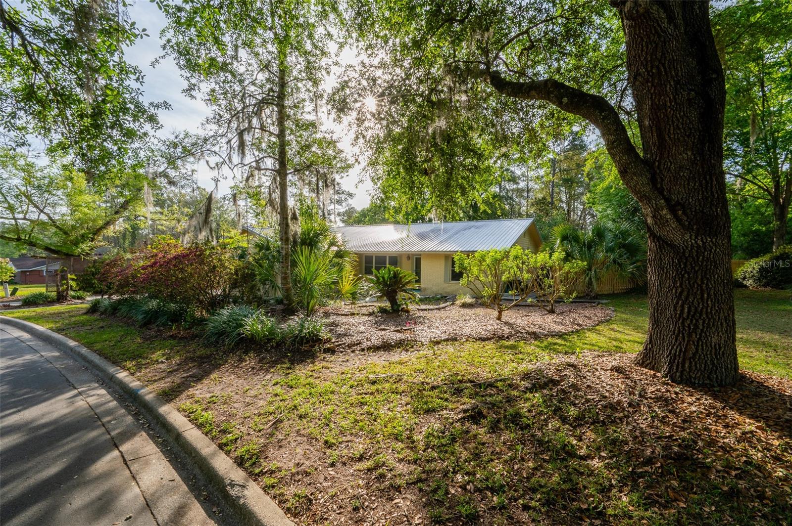 Image 2 of 44 For 10135 25th Place