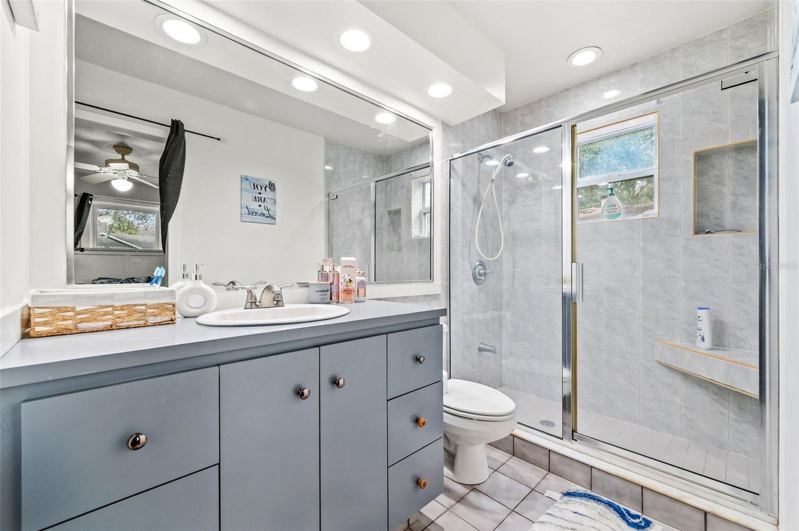 Image 27 of 44 For 10135 25th Place