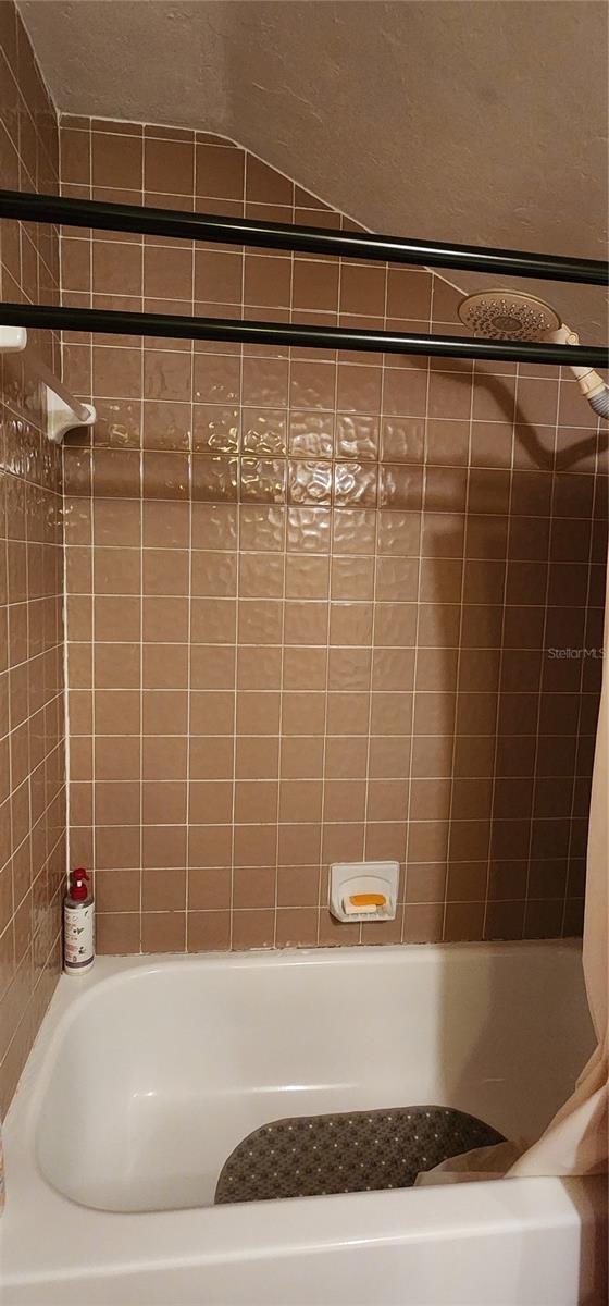 Image 22 of 26 For 3404 52nd Terrace