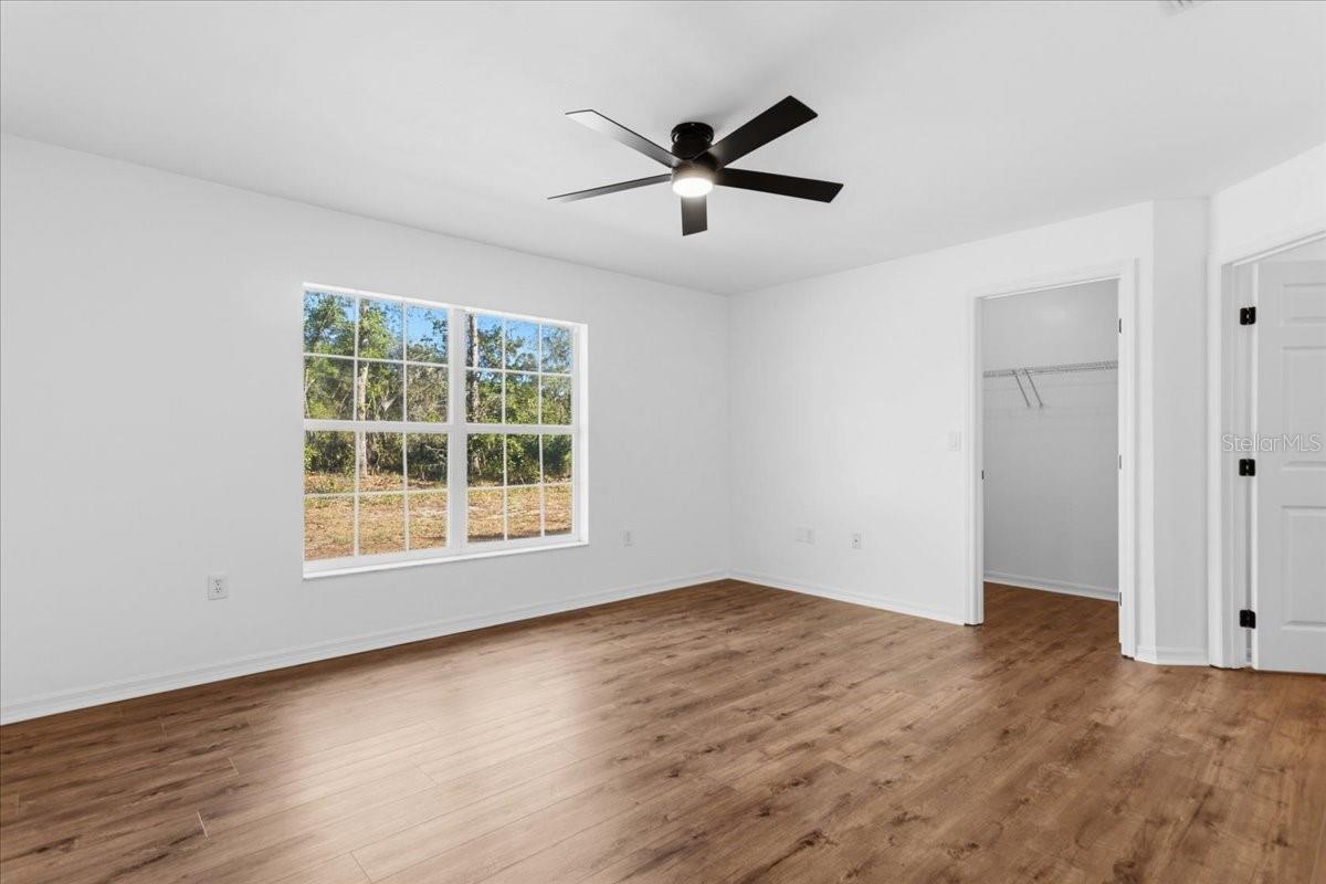 Image 22 of 54 For 957 354th Avenue