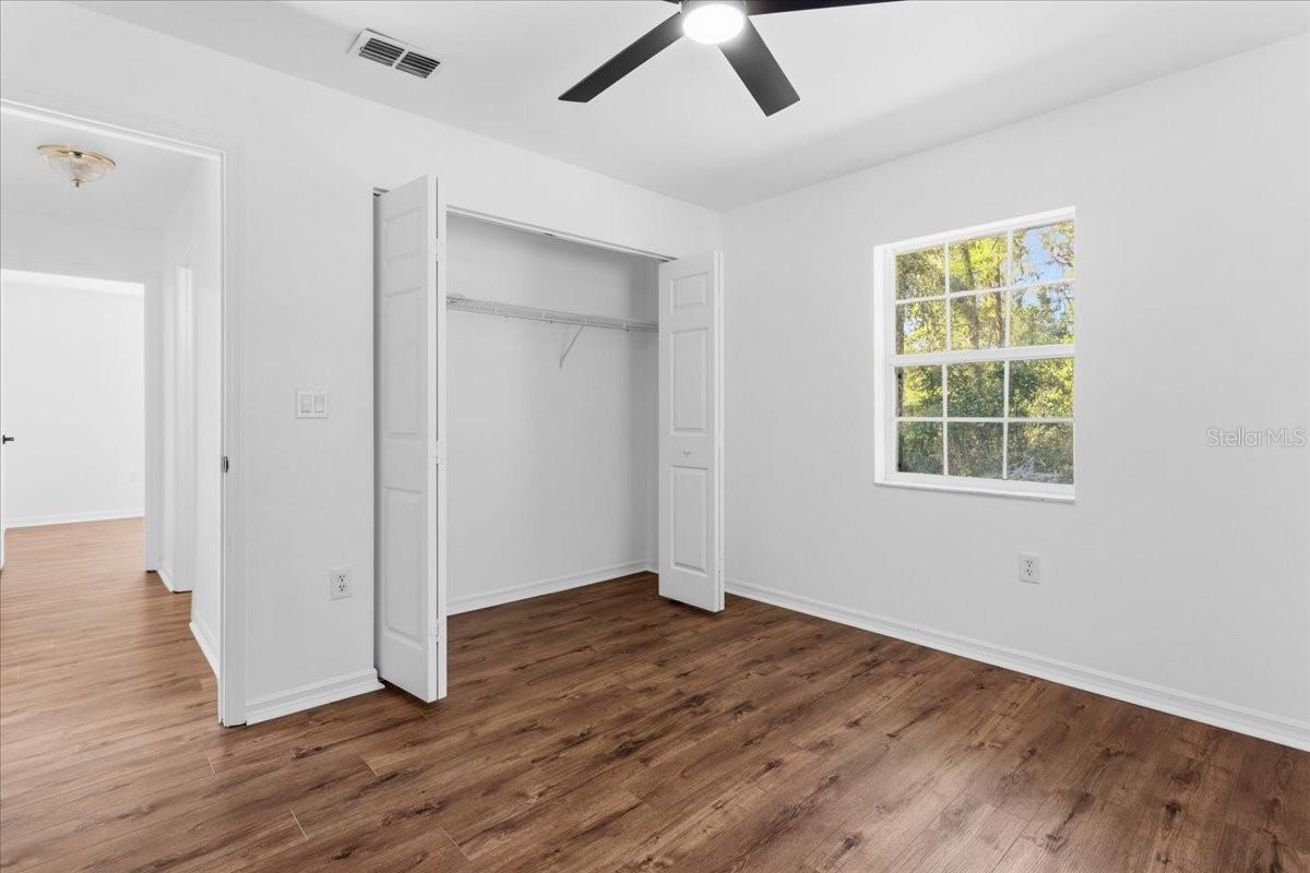 Image 31 of 54 For 957 354th Avenue