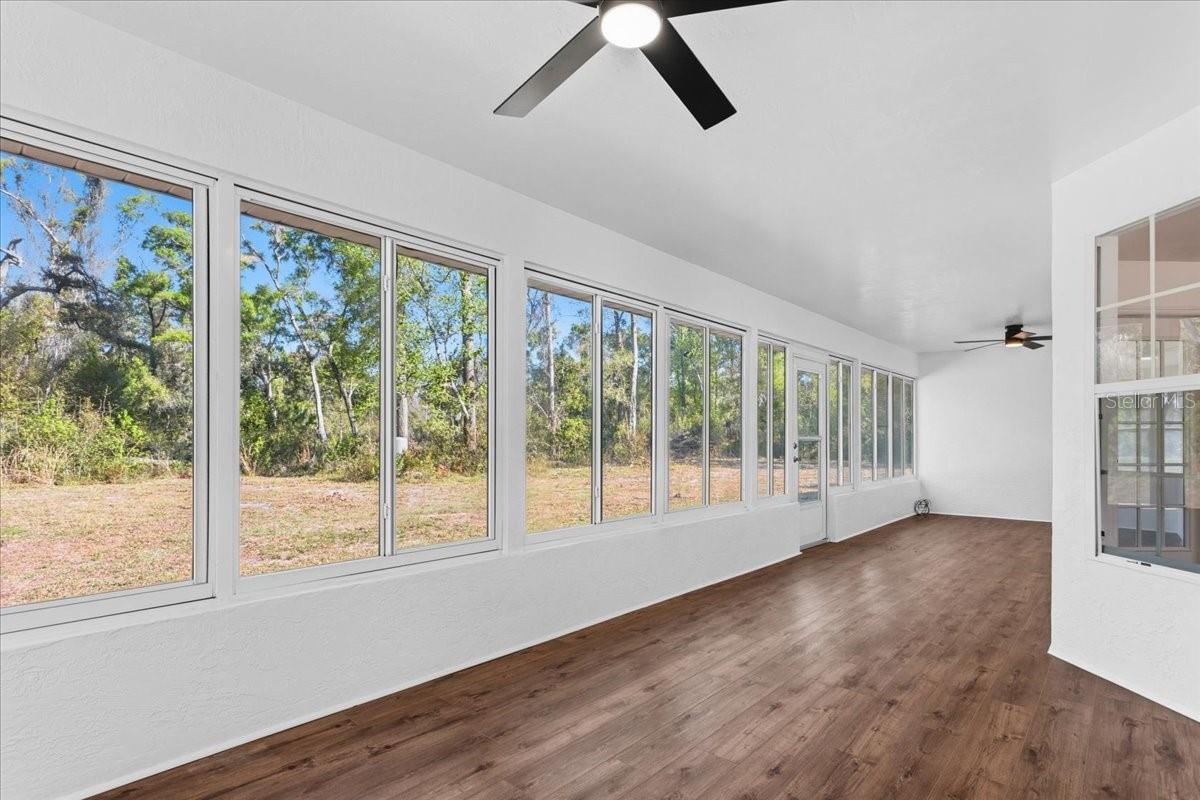 Image 35 of 54 For 957 354th Avenue