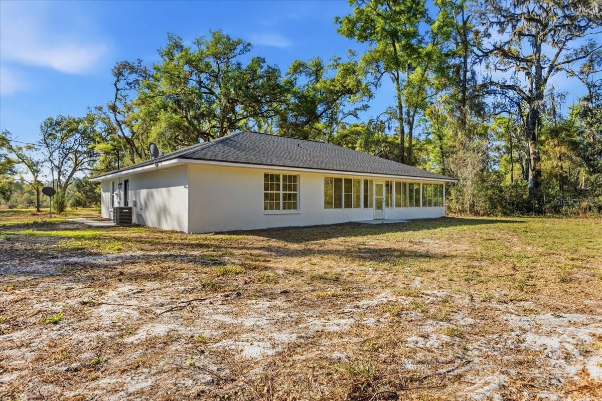 Image 41 of 54 For 957 354th Avenue