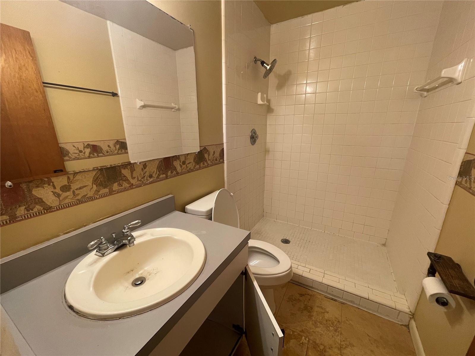 Image 7 of 14 For 2735 Sw 35 Place 1607