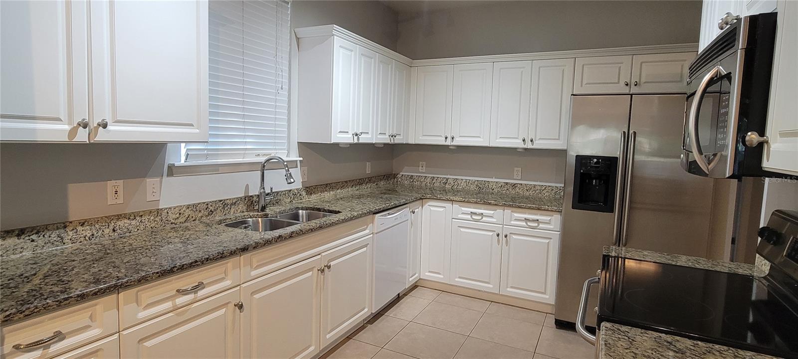 Image 3 of 39 For 1571 29th Road 1