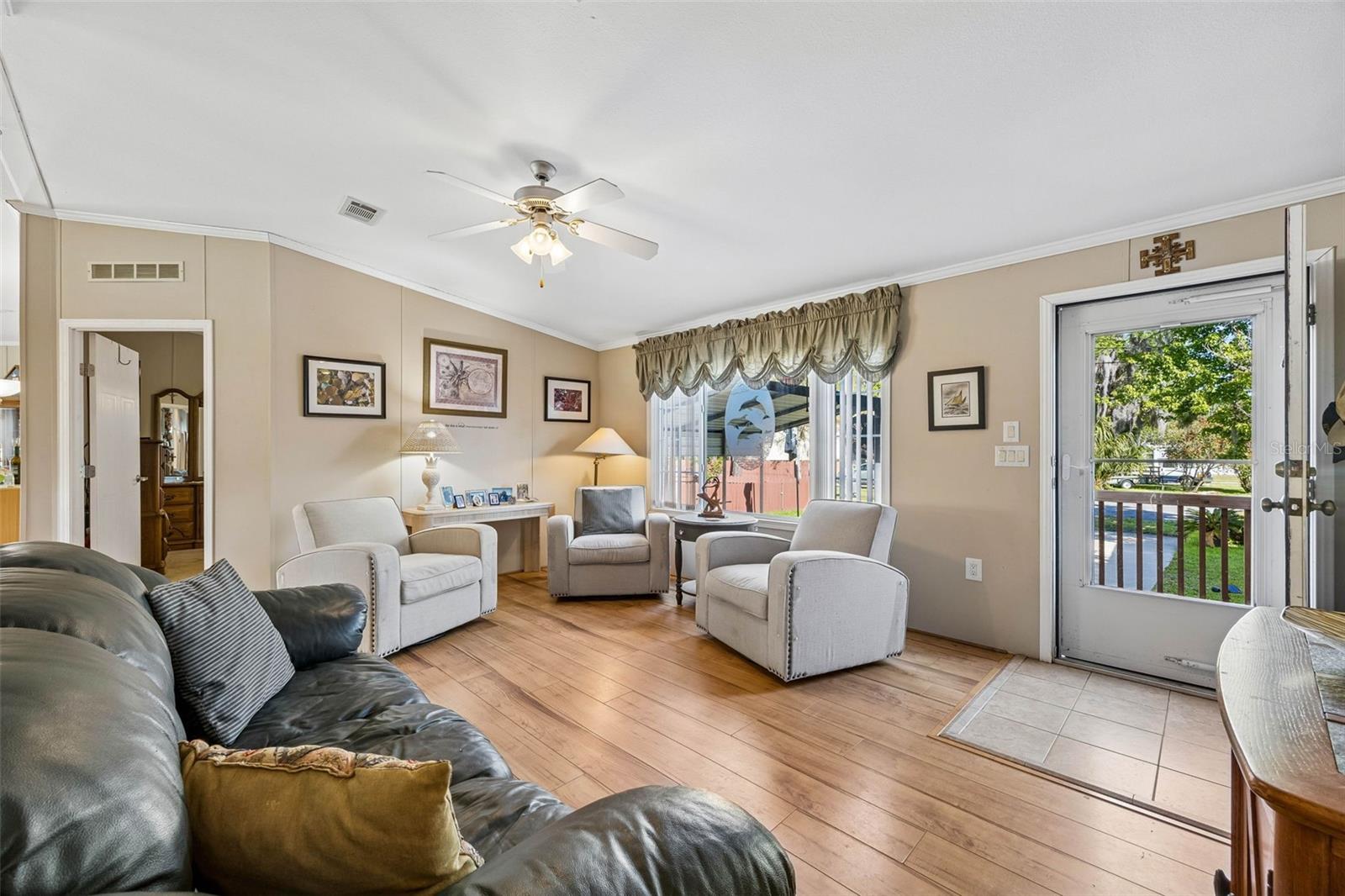 Image 10 of 40 For 334 Paradise Circle