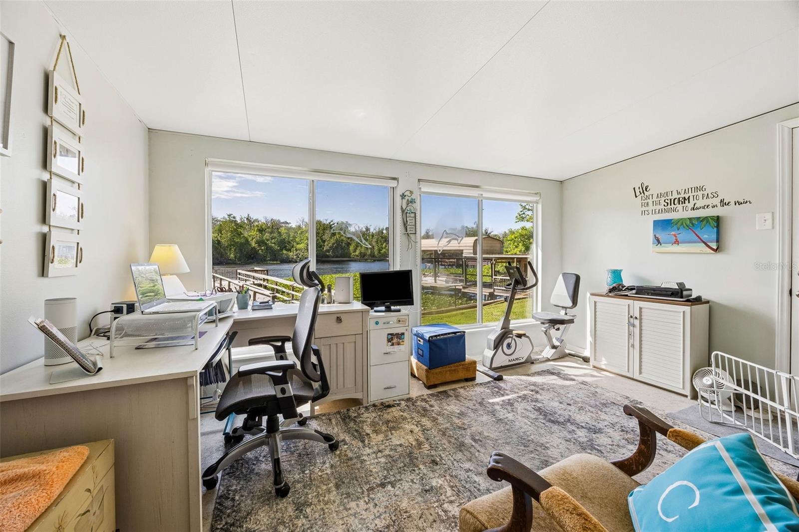 Image 24 of 40 For 334 Paradise Circle