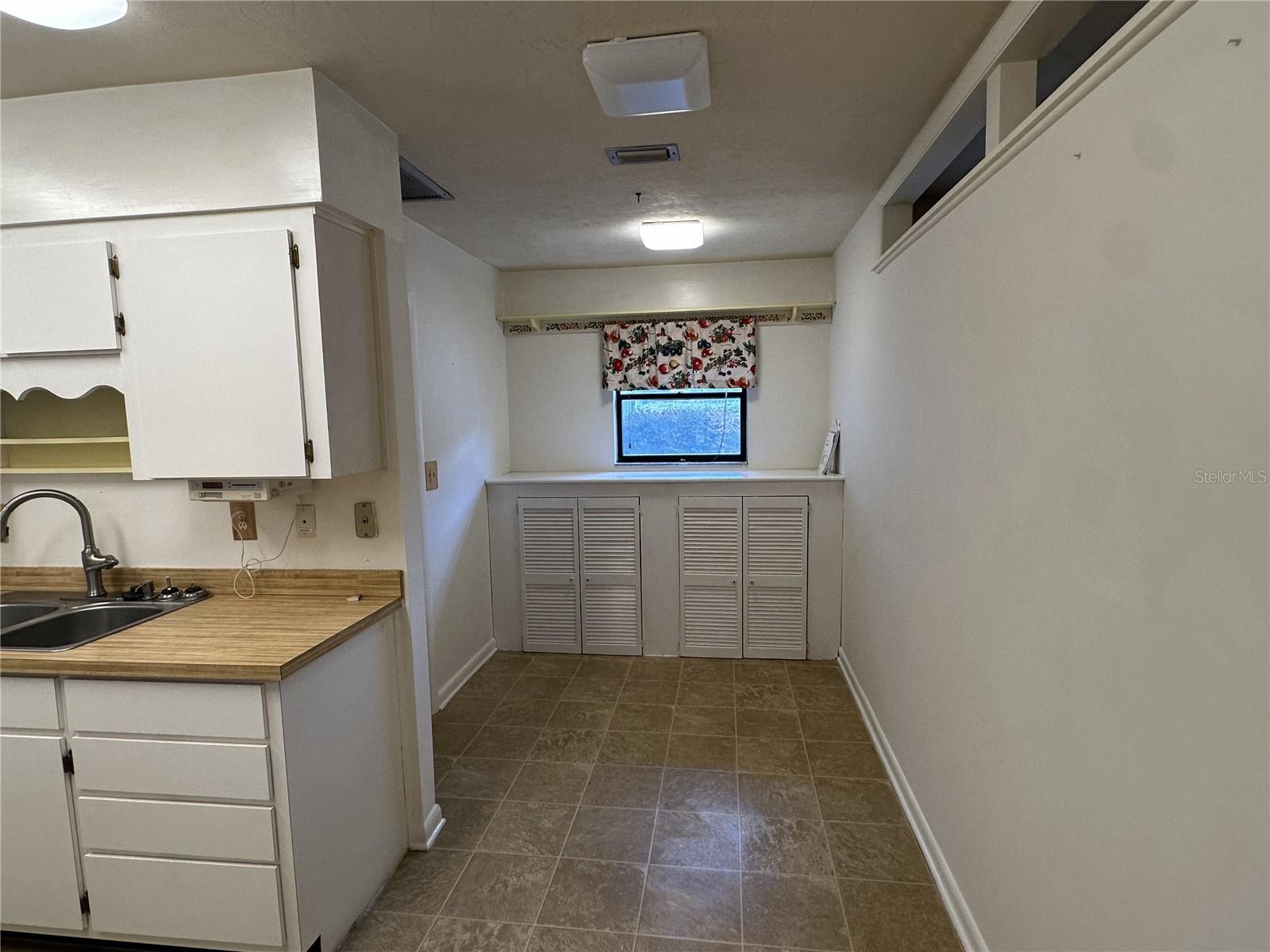 Image 23 of 38 For 6617 114th Lane 6617