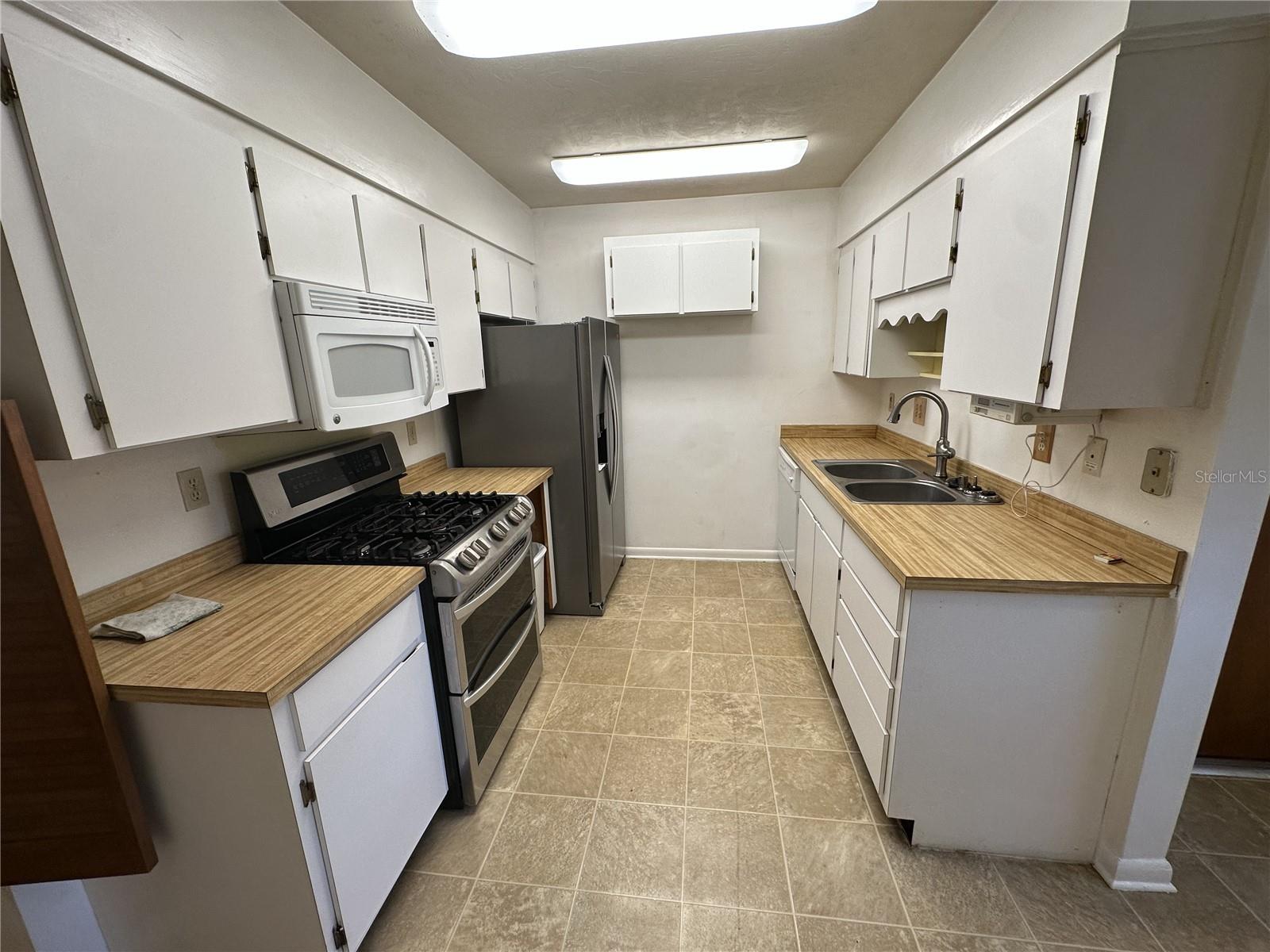 Image 24 of 38 For 6617 114th Lane 6617