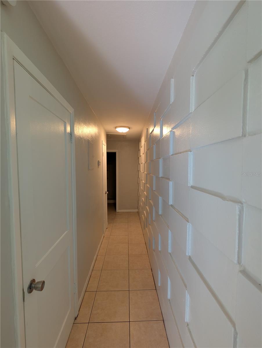 Image 9 of 14 For 805 40th Avenue