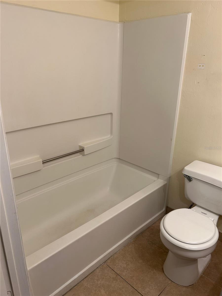 Image 22 of 27 For 3800 20th Avenue 501