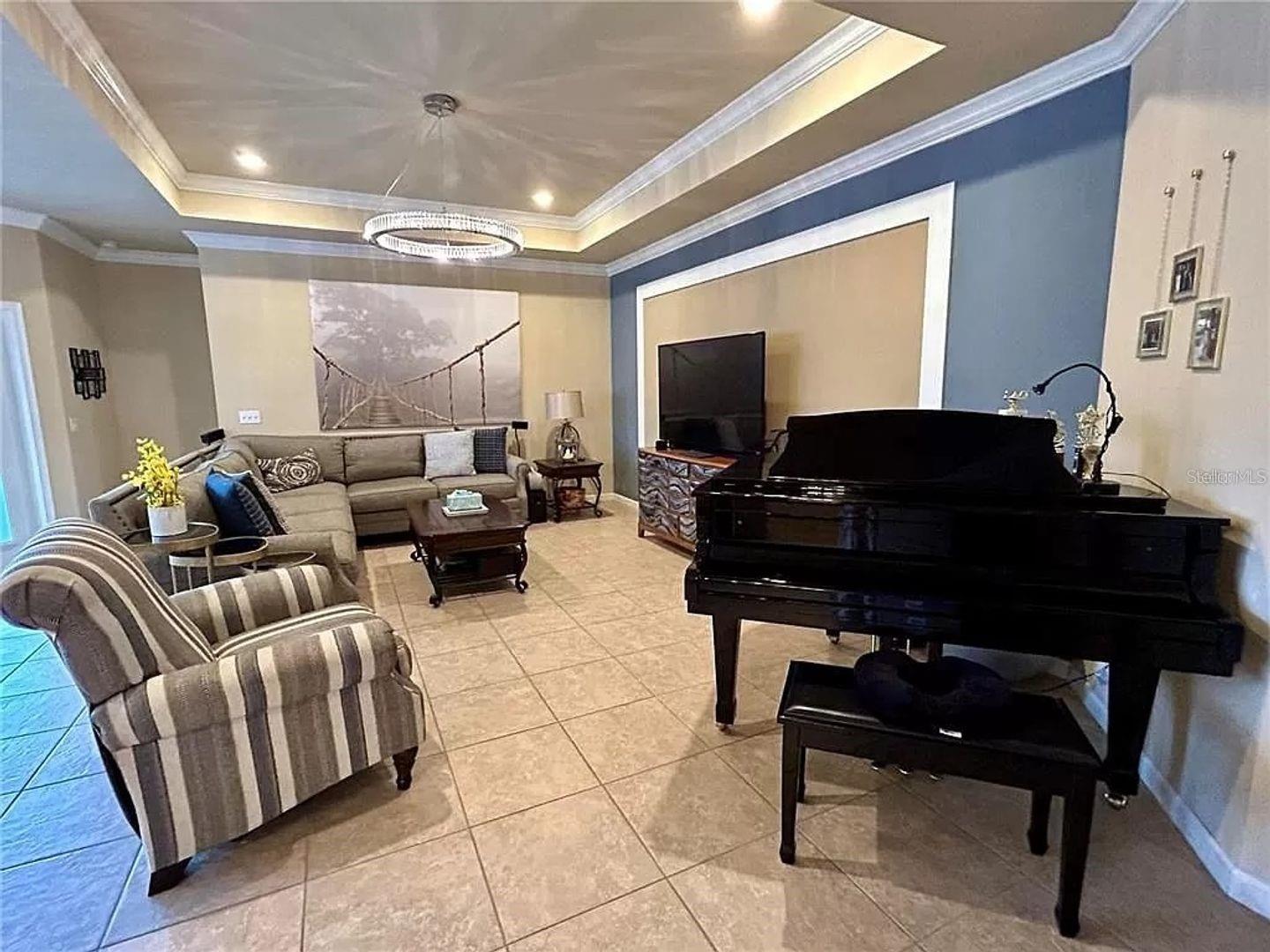 Image 4 of 12 For 9883 17th Road