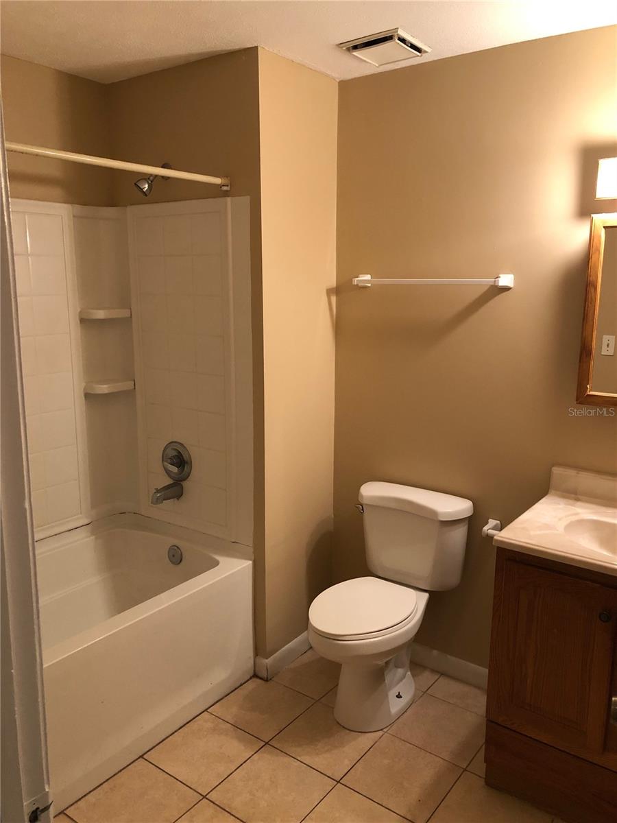 Image 12 of 14 For 600 52nd Terrace