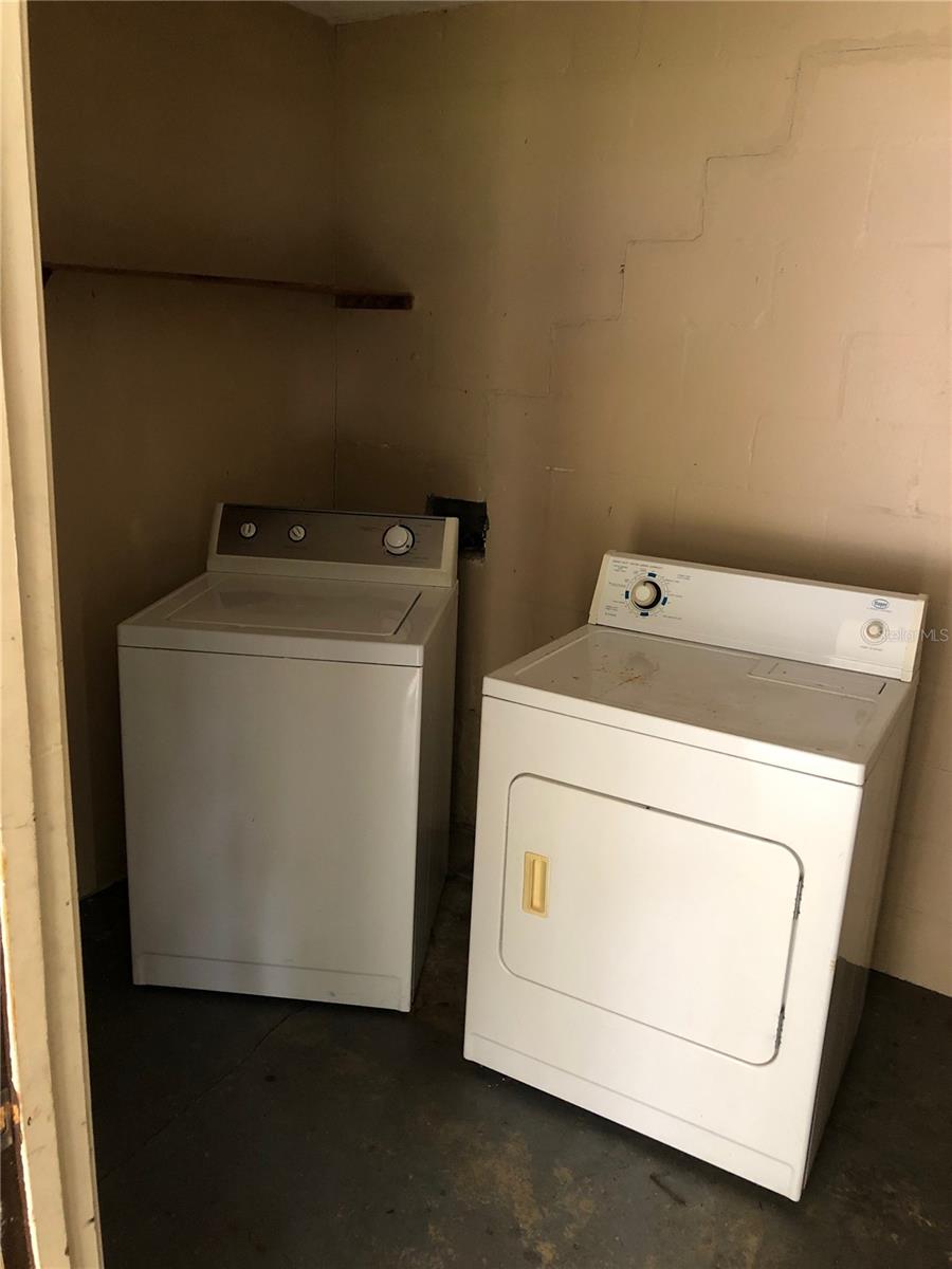 Image 14 of 14 For 600 52nd Terrace