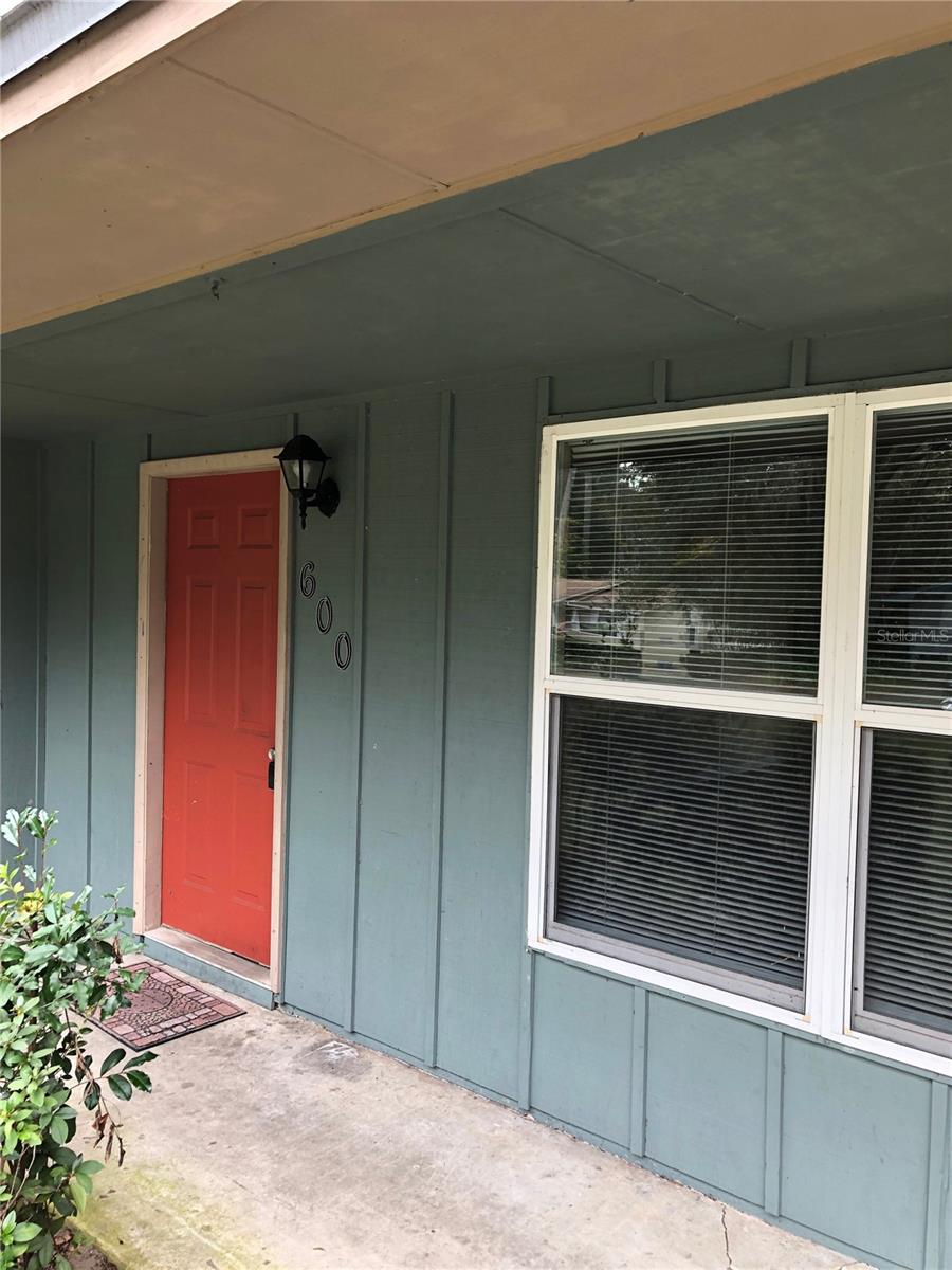 Image 2 of 14 For 600 52nd Terrace