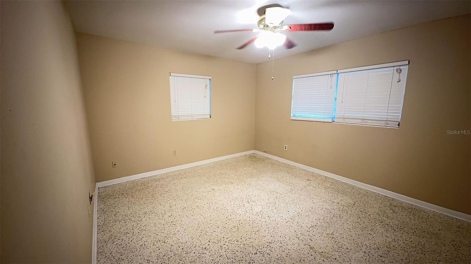 Image 7 of 12 For 3330 27th Avenue