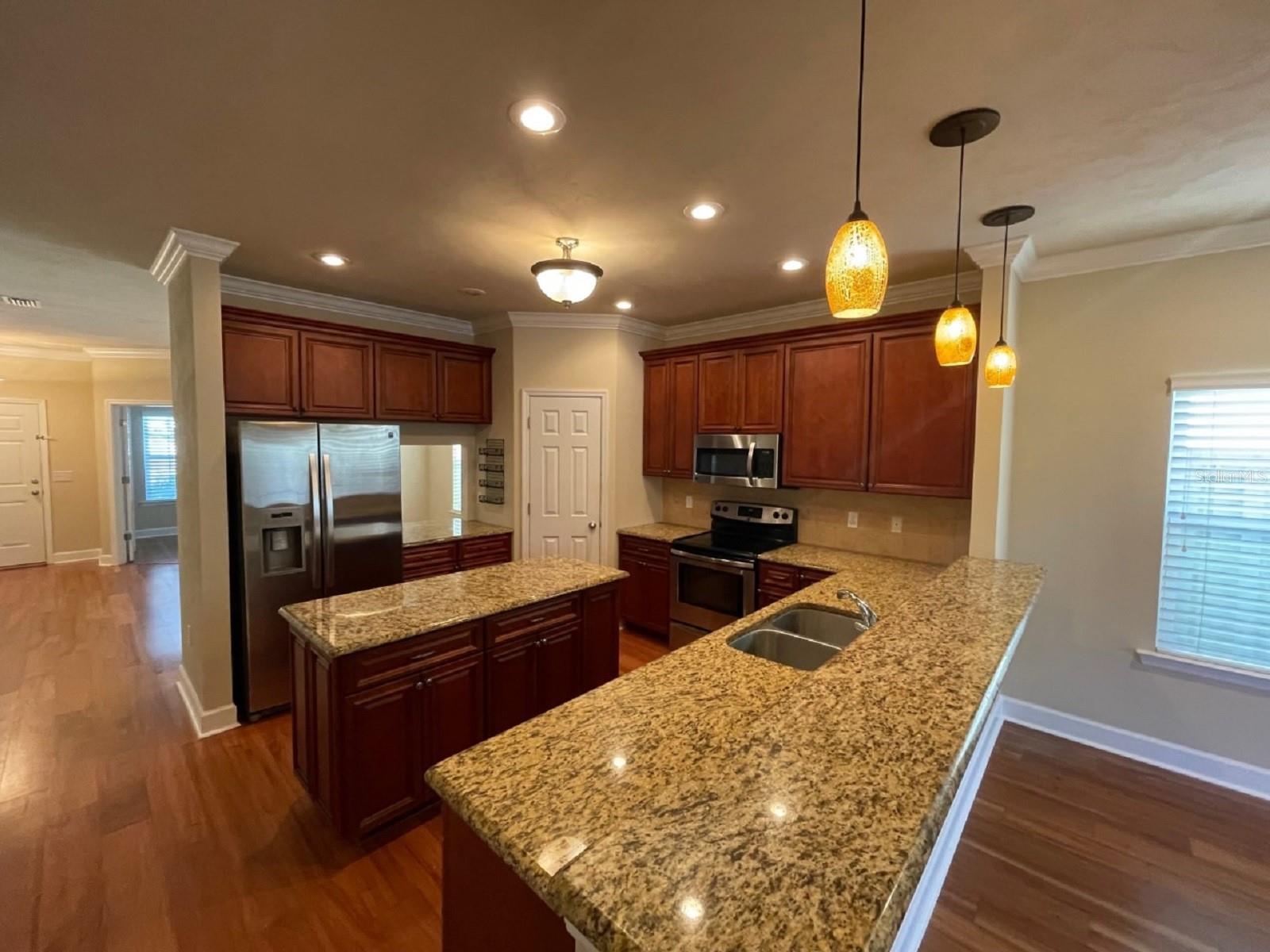 Image 7 of 22 For 7763 80th Drive