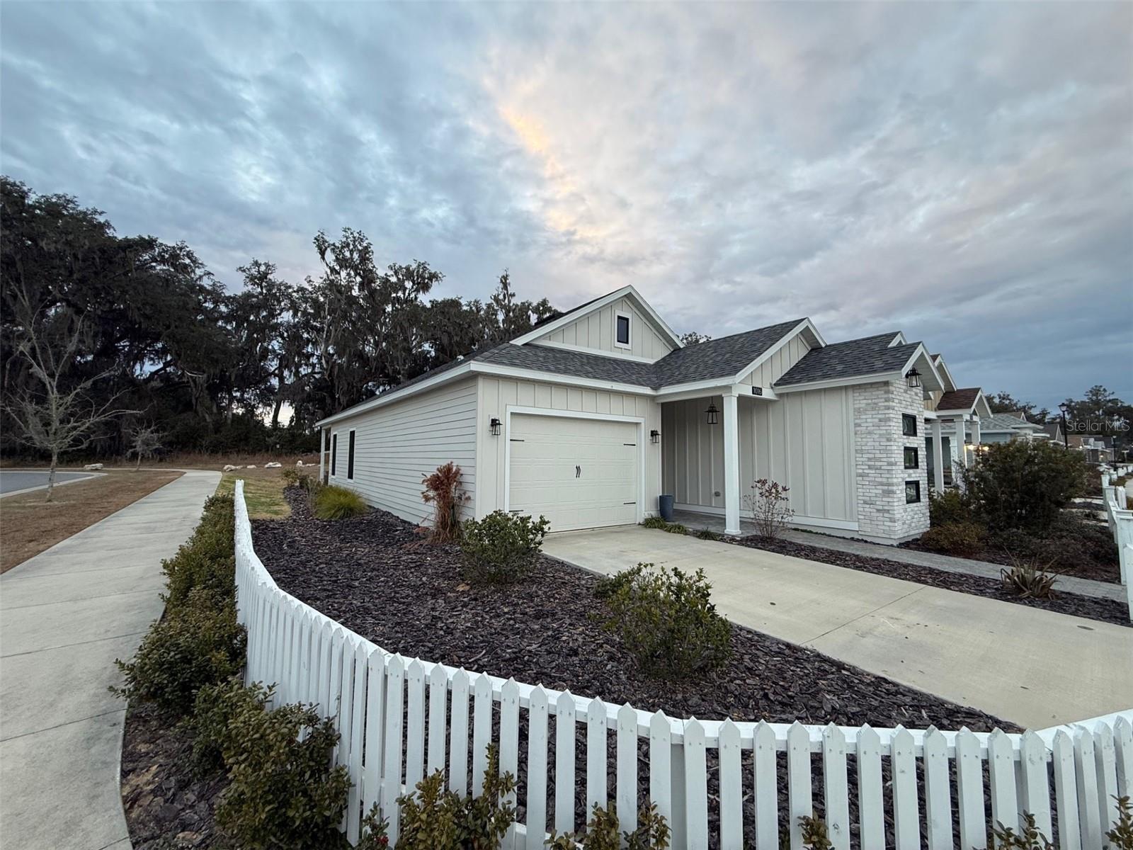 Image 3 of 26 For 1016 132nd Boulevard