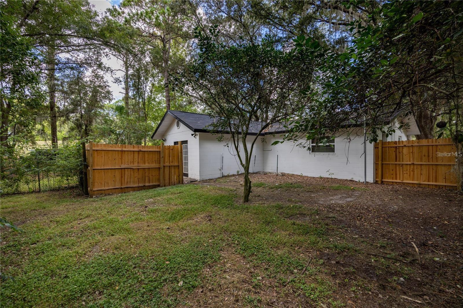 Image 32 of 37 For 14637 145th Avenue