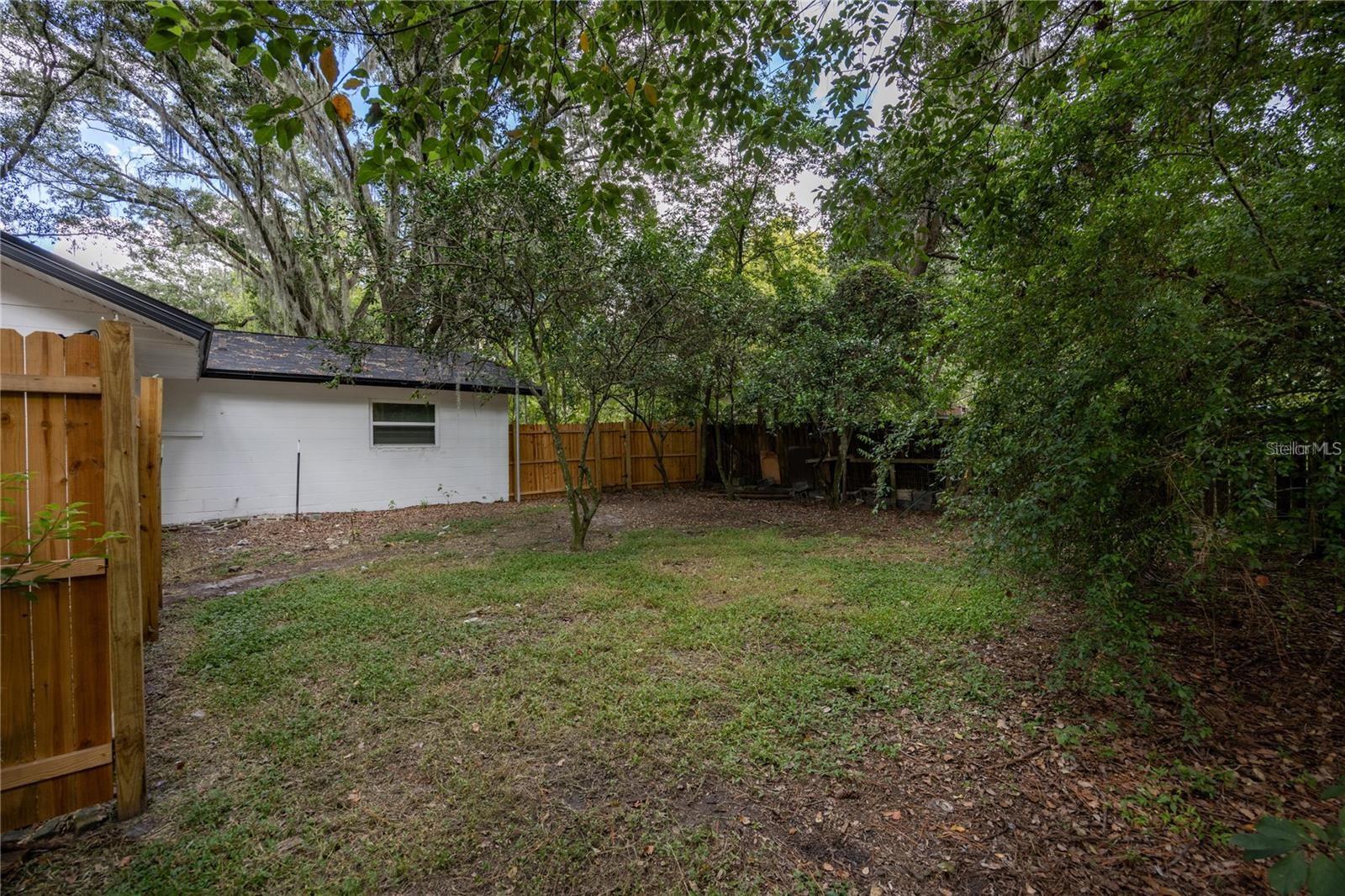 Image 33 of 37 For 14637 145th Avenue