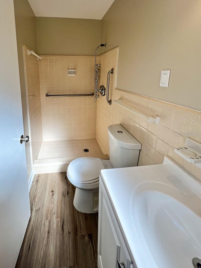 Image 11 of 36 For 1901 36th Drive